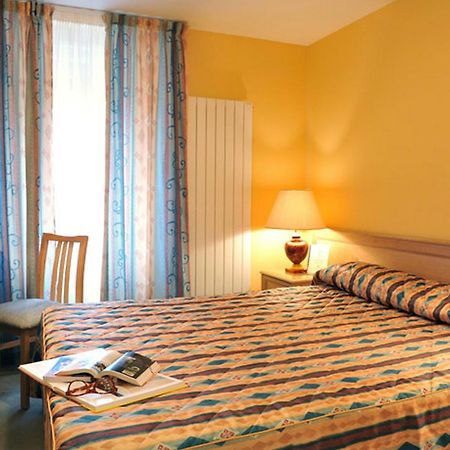 Logis Hotel Le Continental Châteauroux Zewnętrze zdjęcie