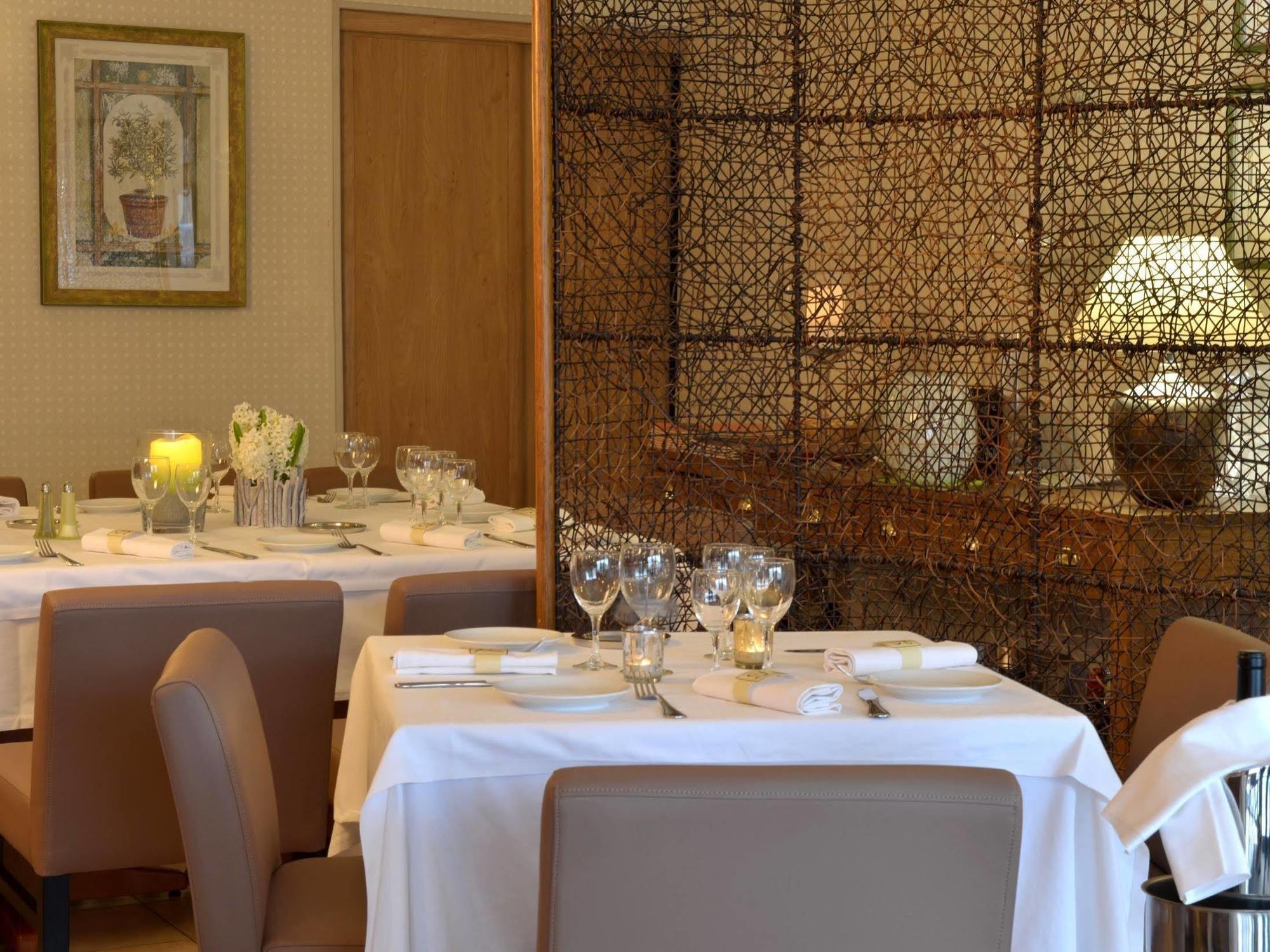 Logis Hotel Le Continental Châteauroux Zewnętrze zdjęcie